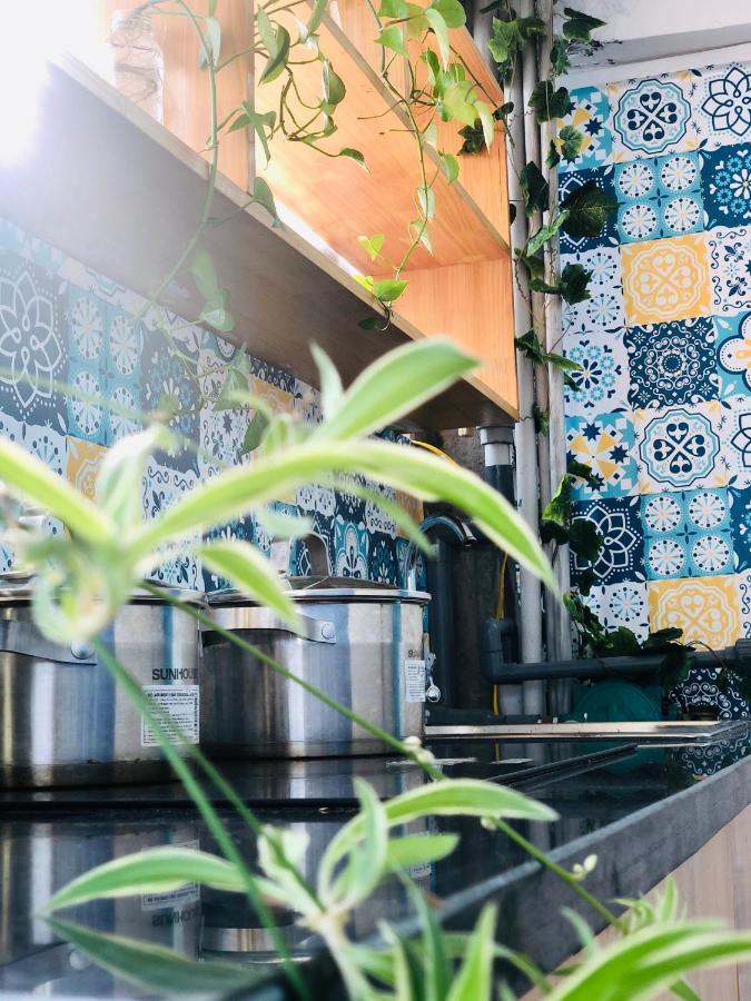 La Casa Homestay - 11B Anh Dao, Bai Chay Халонг Екстер'єр фото